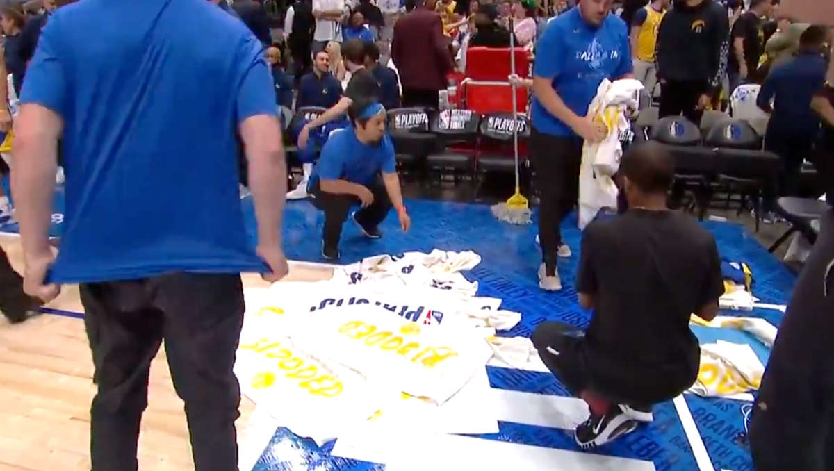 The leak in the American Airlines Arena's roof (Photo: TNT/ Screengrab)