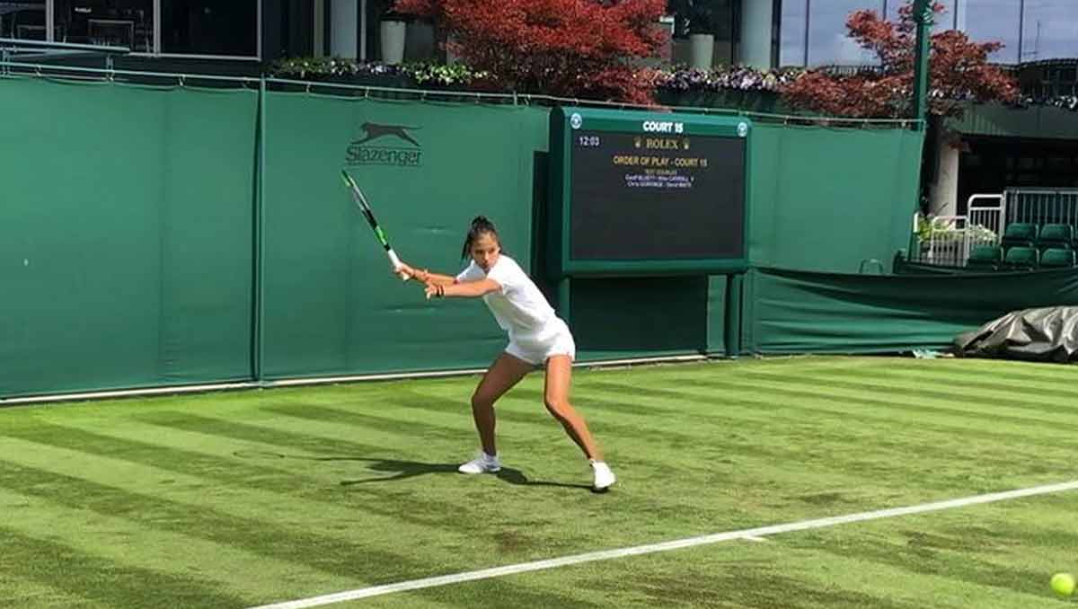Emma Raducanu Wimbledon 2021